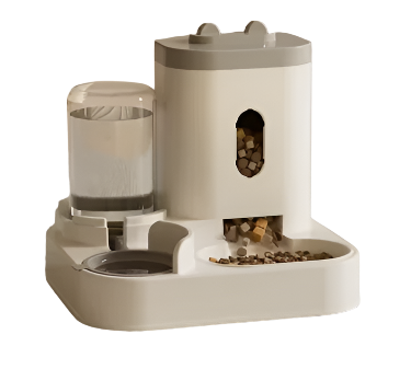 Pet Feeding Station with Water Tank